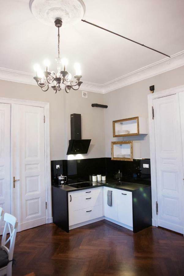 Wilhelmstadt Apartment 90M - Parking Torun Bagian luar foto